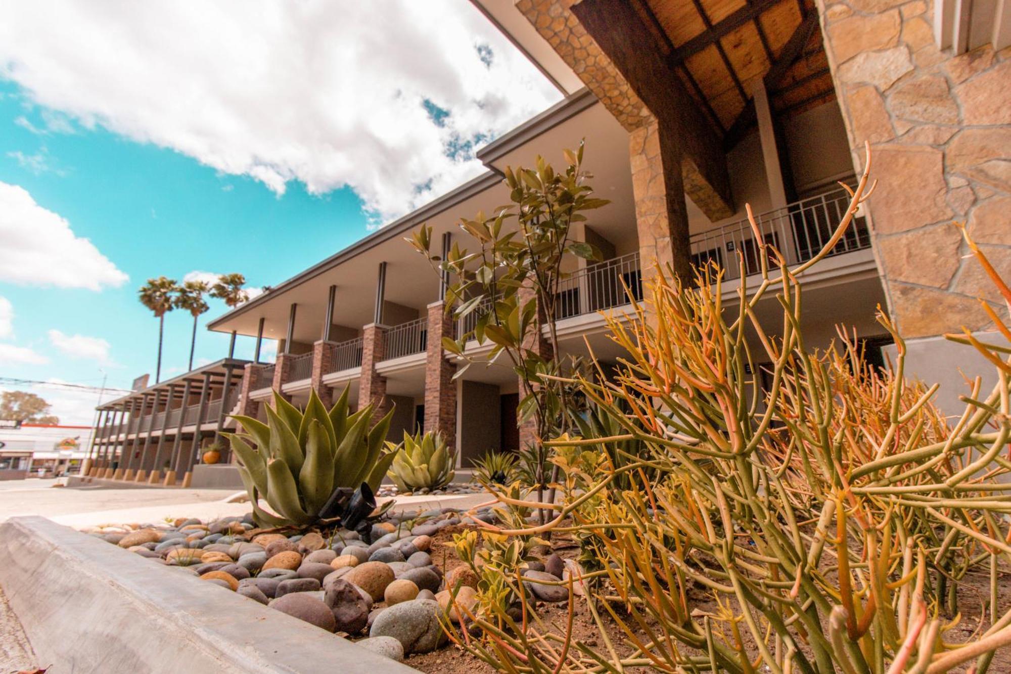 Hotel El Dorado Tecate Eksteriør bilde